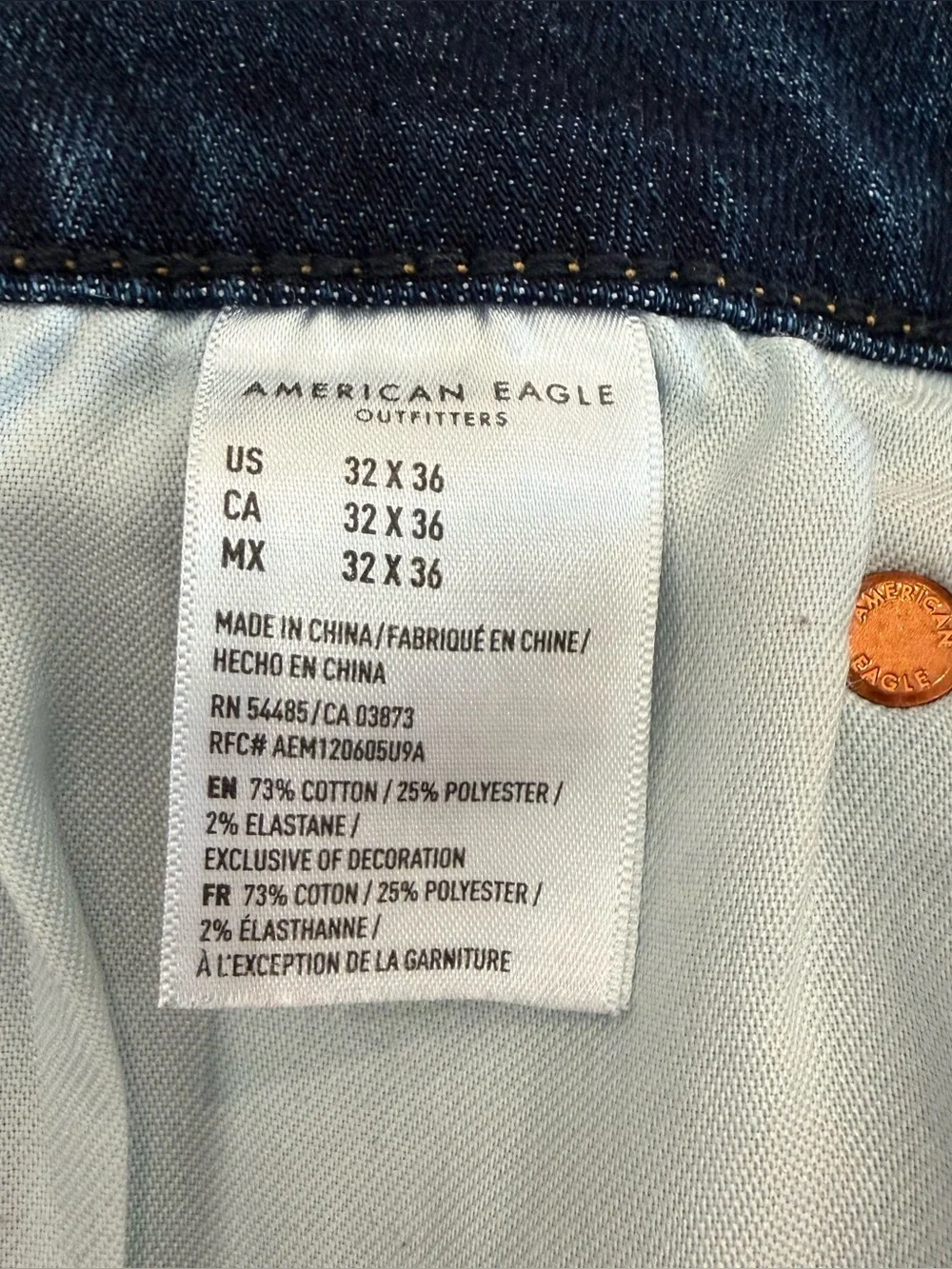⛱️American Eagle - Blue Athletic Skinny Cutoff Jean Shorts 2” Inseam - 32